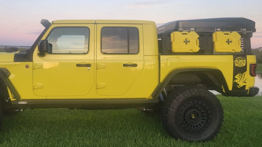 2023 Jeep JT Gladiator - Image 9 of 31