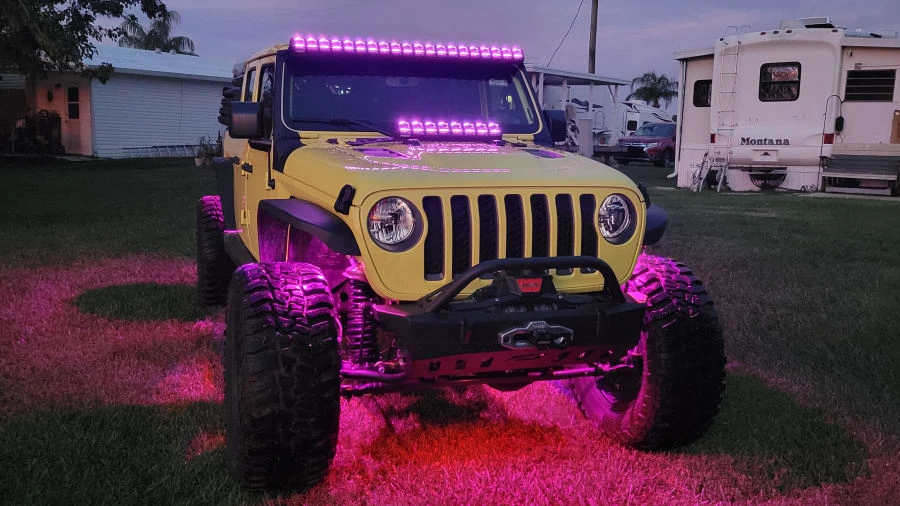 2023 Jeep JT Gladiator - Image 13 of 31