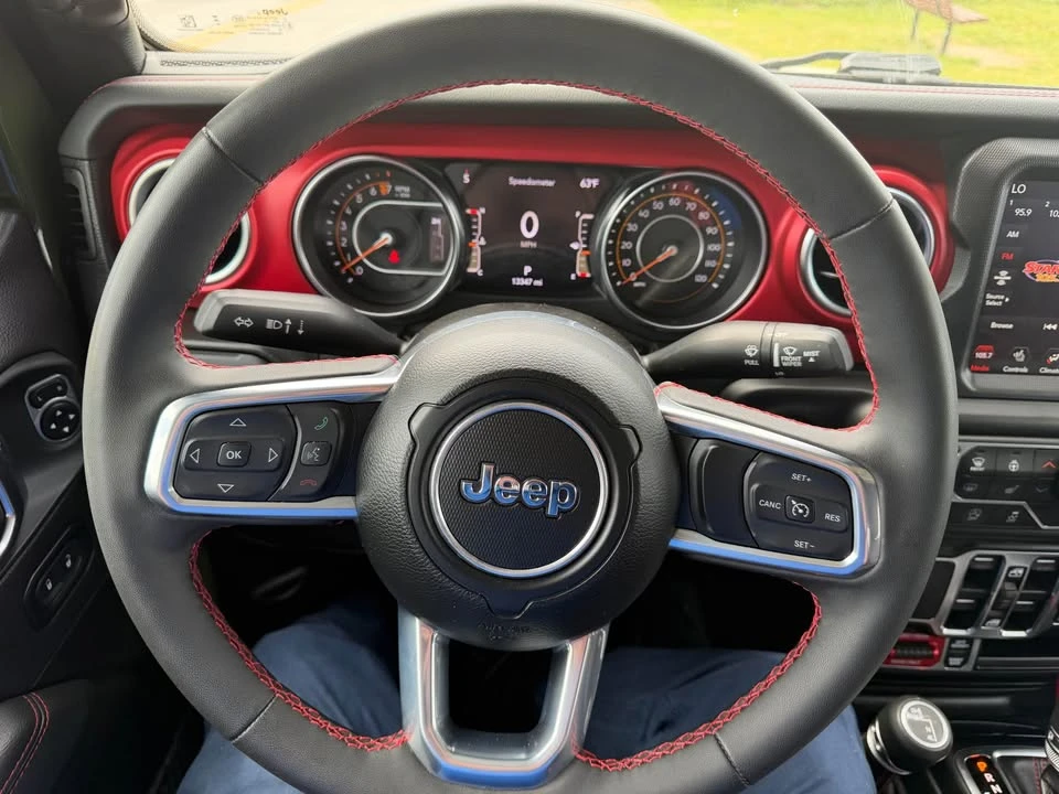 2023 Jeep JT Gladiator - Image 9 of 14