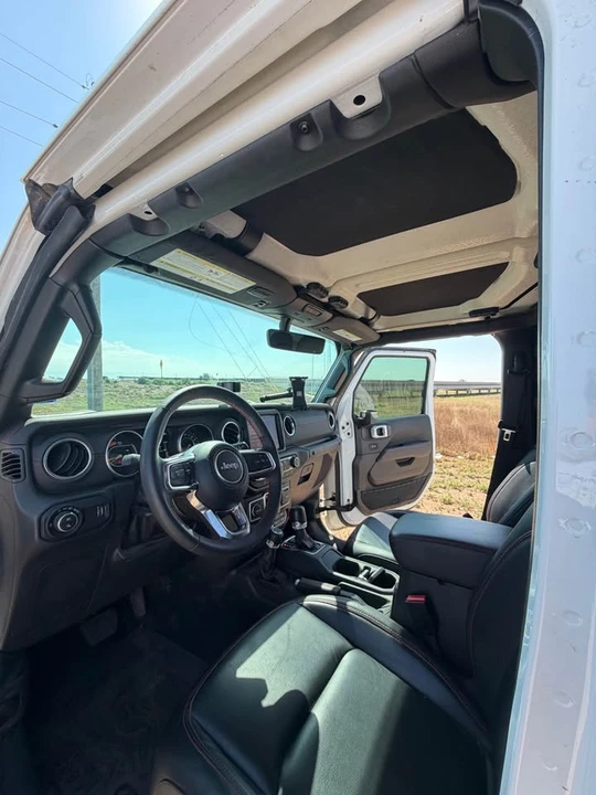 2023 Jeep JT Gladiator - Image 8 of 10