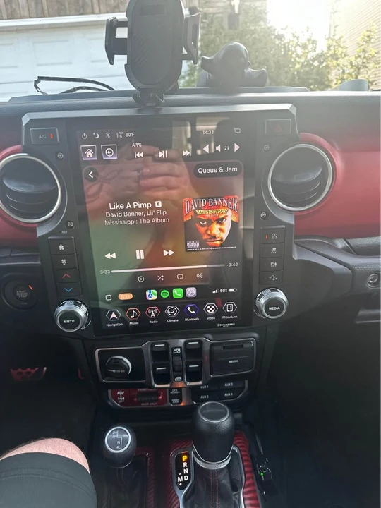 2023 Jeep JT Gladiator - Image 6 of 7