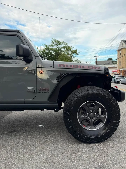 2023 Jeep JT Gladiator - Image 8 of 20