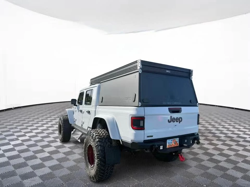 2023 Jeep JT Gladiator - Image 3 of 8