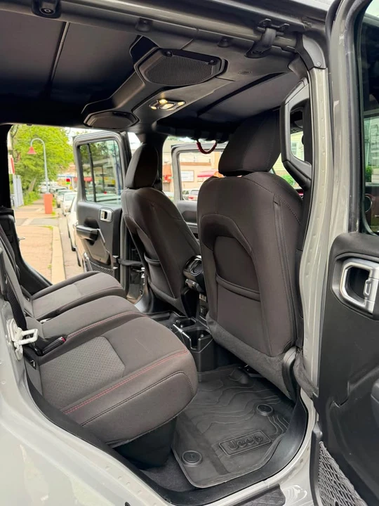 2023 Jeep JT Gladiator - Image 19 of 20