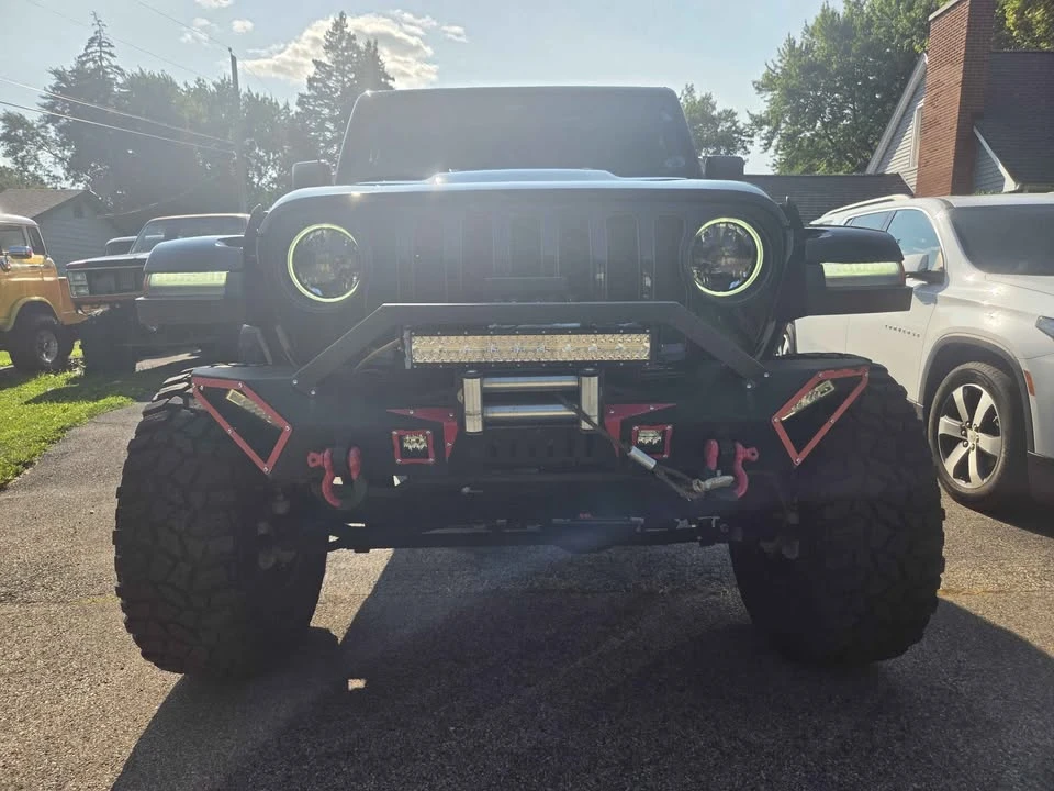 2023 Jeep JT Gladiator - Image 3 of 12