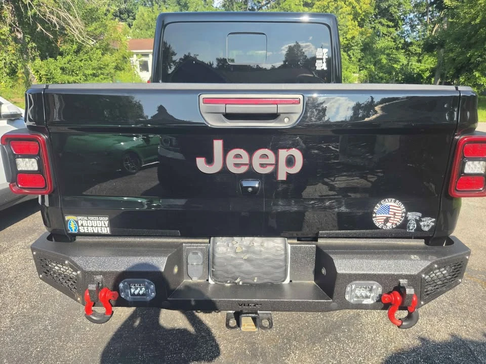 2023 Jeep JT Gladiator - Image 5 of 12