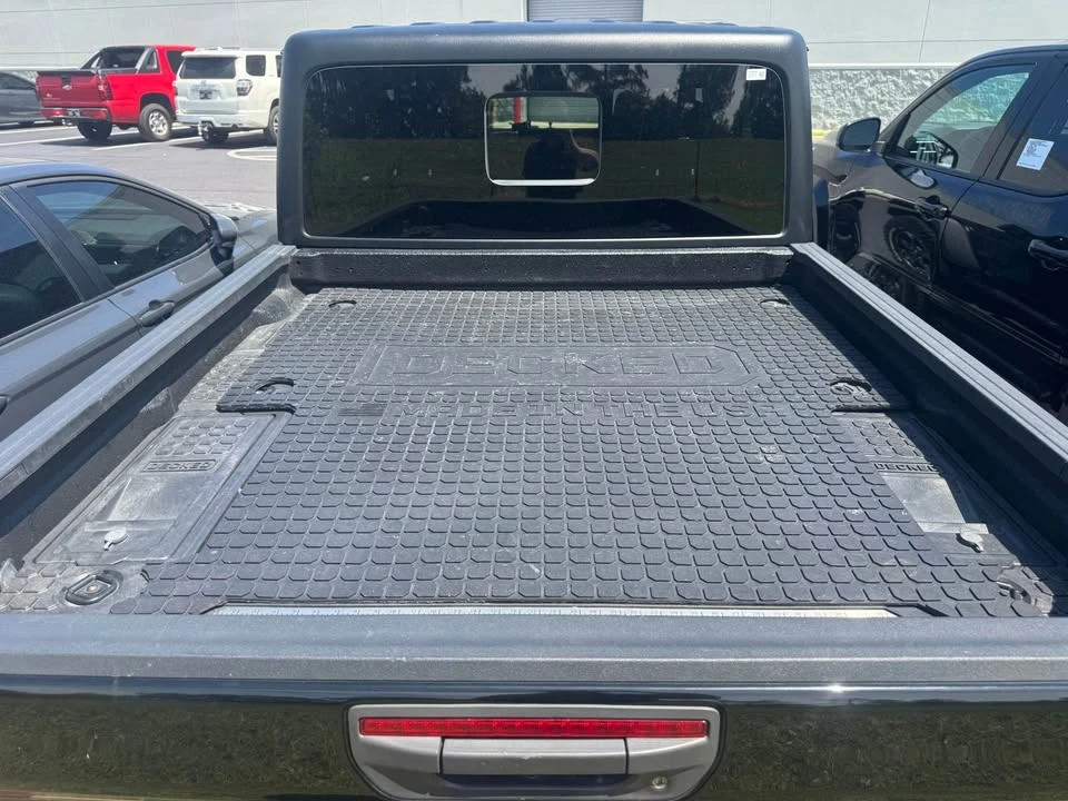 2023 Jeep JT Gladiator - Image 8 of 11