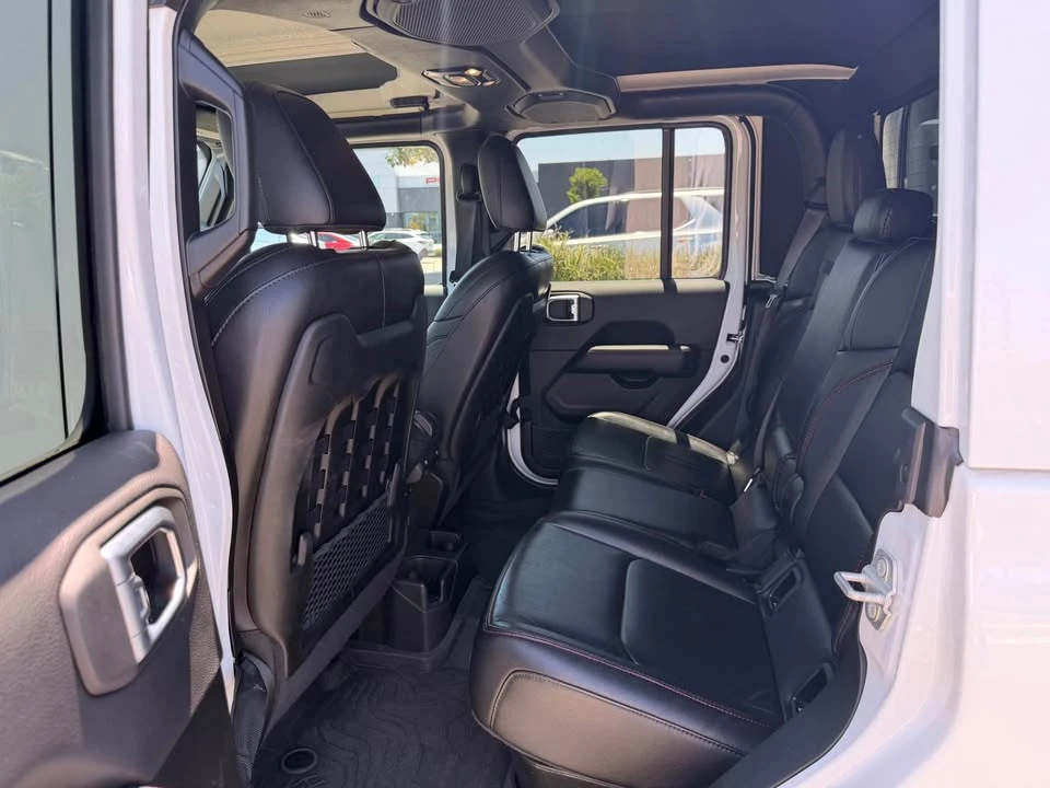 2023 Jeep JT Gladiator - Image 10 of 11