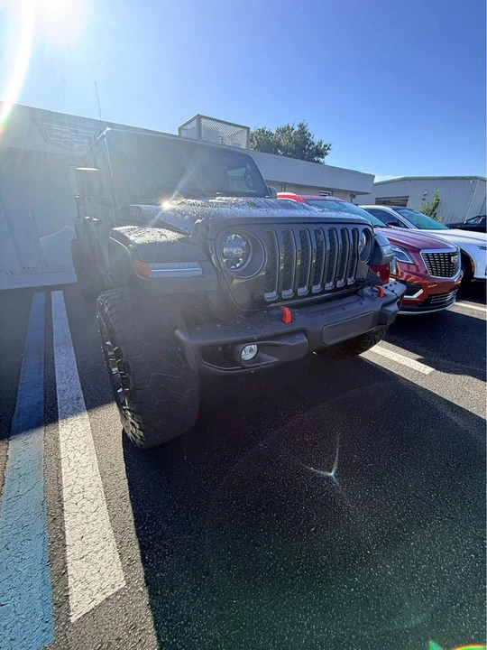 2023 Jeep JT Gladiator - Image 7 of 13