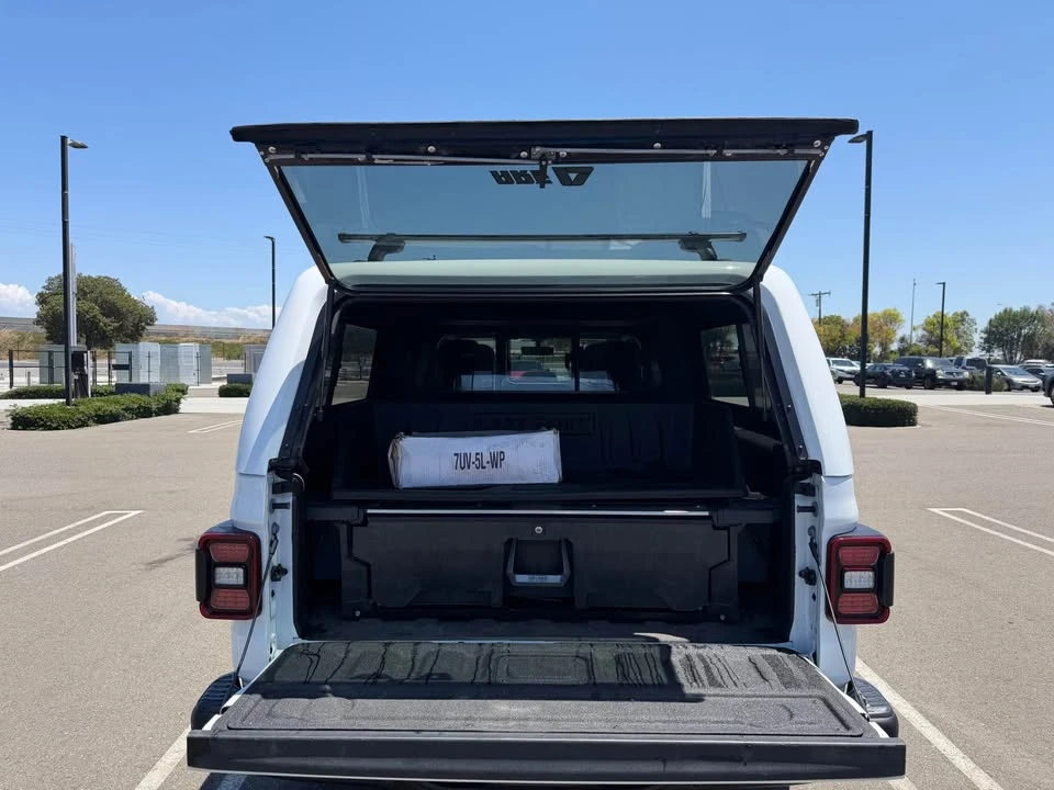 2023 Jeep JT Gladiator - Image 7 of 11