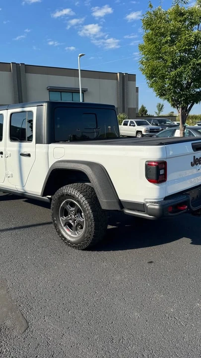 2023 Jeep JT Gladiator - Image 5 of 14