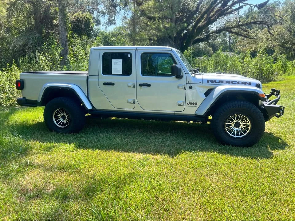 2023 Jeep JT Gladiator - Image 3 of 14