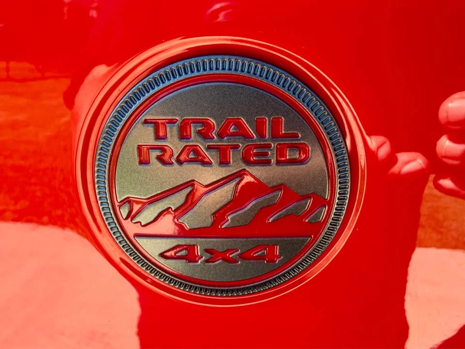 2023 Jeep JT Gladiator - Image 18 of 19