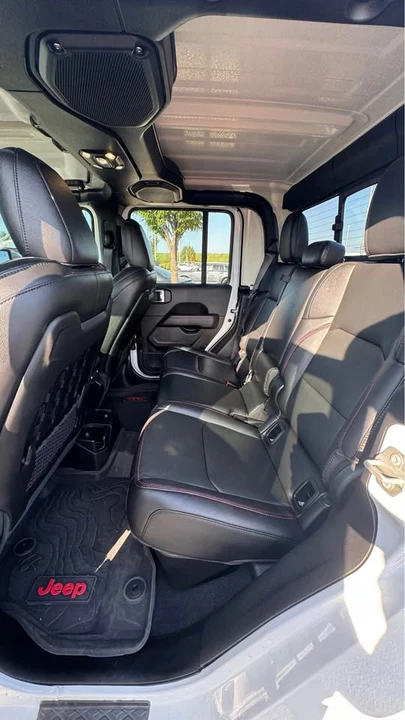 2023 Jeep JT Gladiator - Image 9 of 14