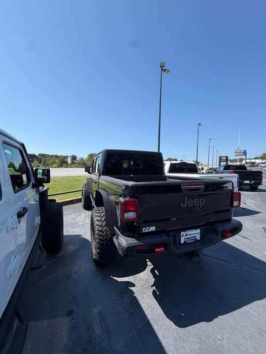 2023 Jeep JT Gladiator - Image 4 of 8