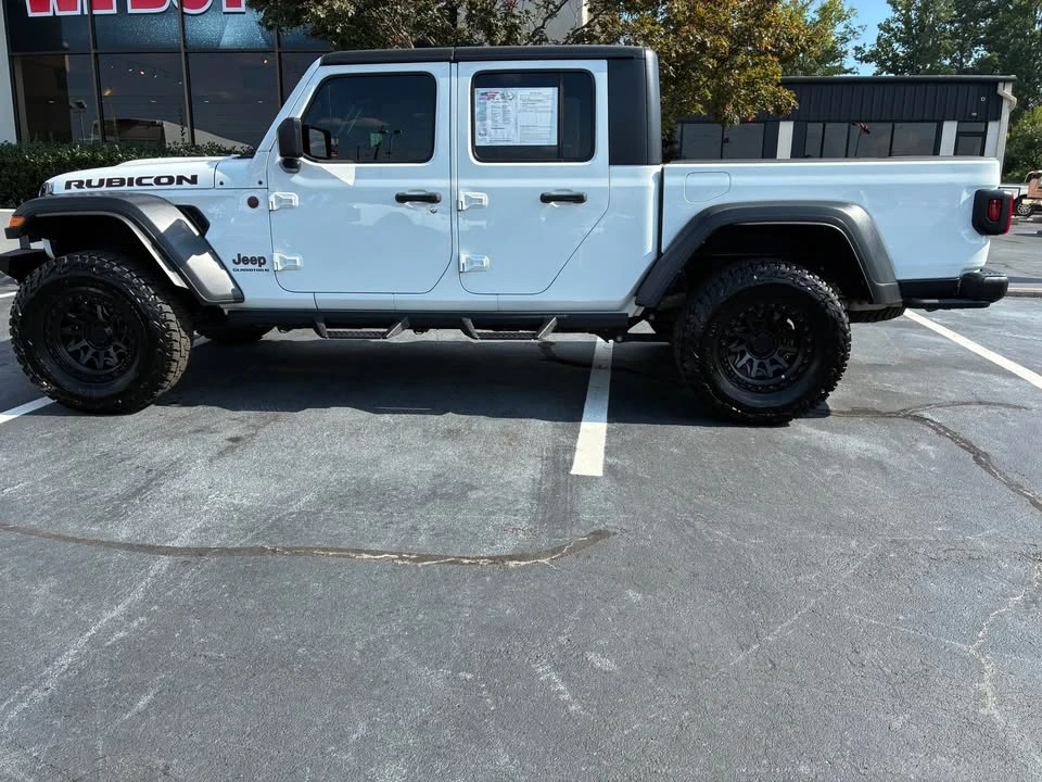 2023 Jeep JT Gladiator - Image 3 of 8