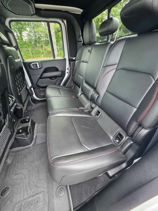 2023 Jeep JT Gladiator - Image 15 of 20