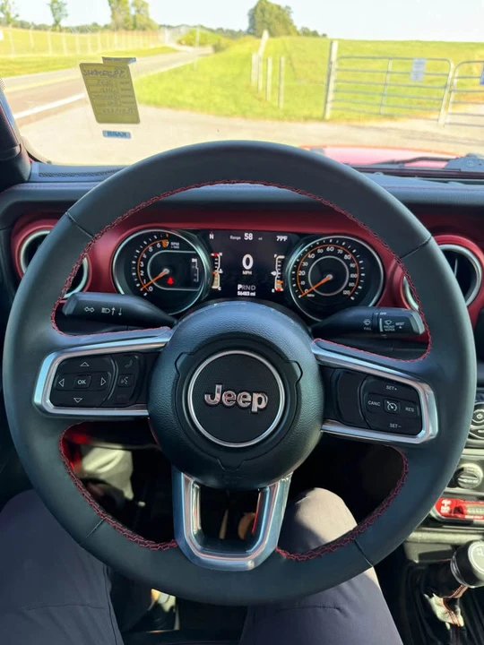 2023 Jeep JT Gladiator - Image 11 of 12