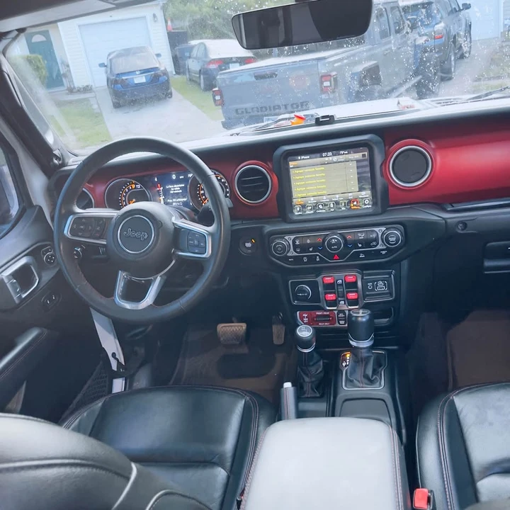 2023 Jeep JT Gladiator - Image 8 of 20