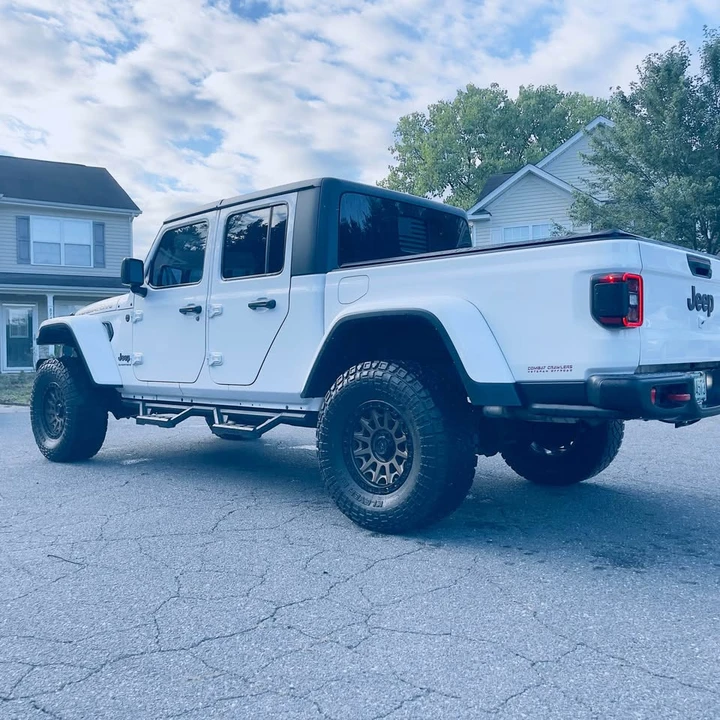 2023 Jeep JT Gladiator - Image 7 of 20