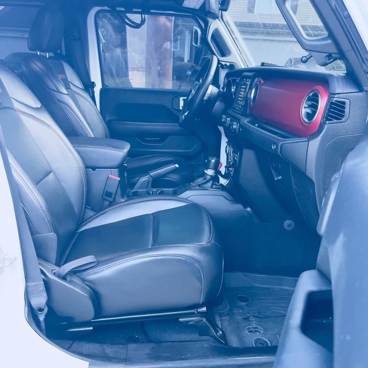 2023 Jeep JT Gladiator - Image 11 of 20