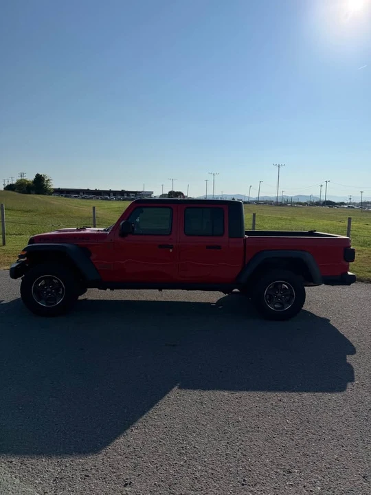 2023 Jeep JT Gladiator - Image 2 of 12