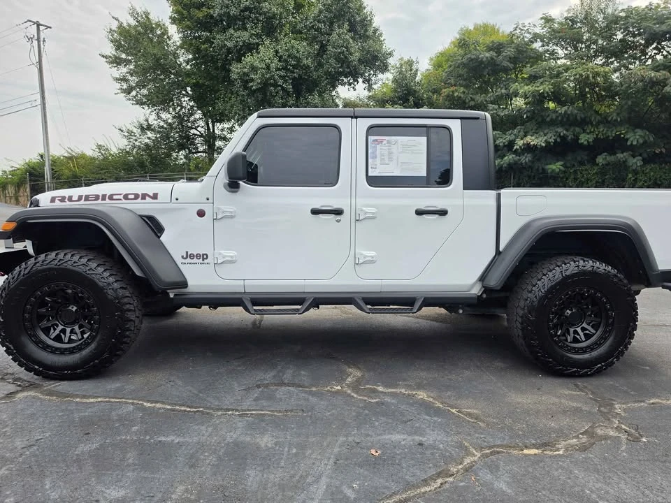 2023 Jeep JT Gladiator - Image 2 of 20