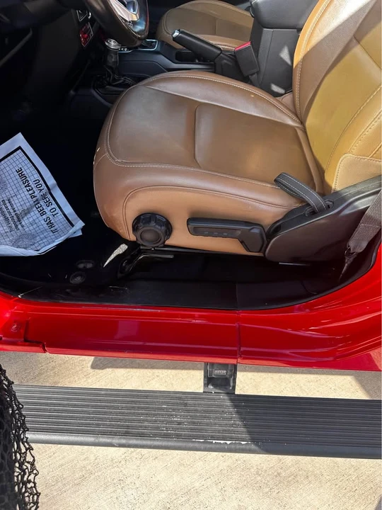 2023 Jeep JT Gladiator - Image 10 of 11