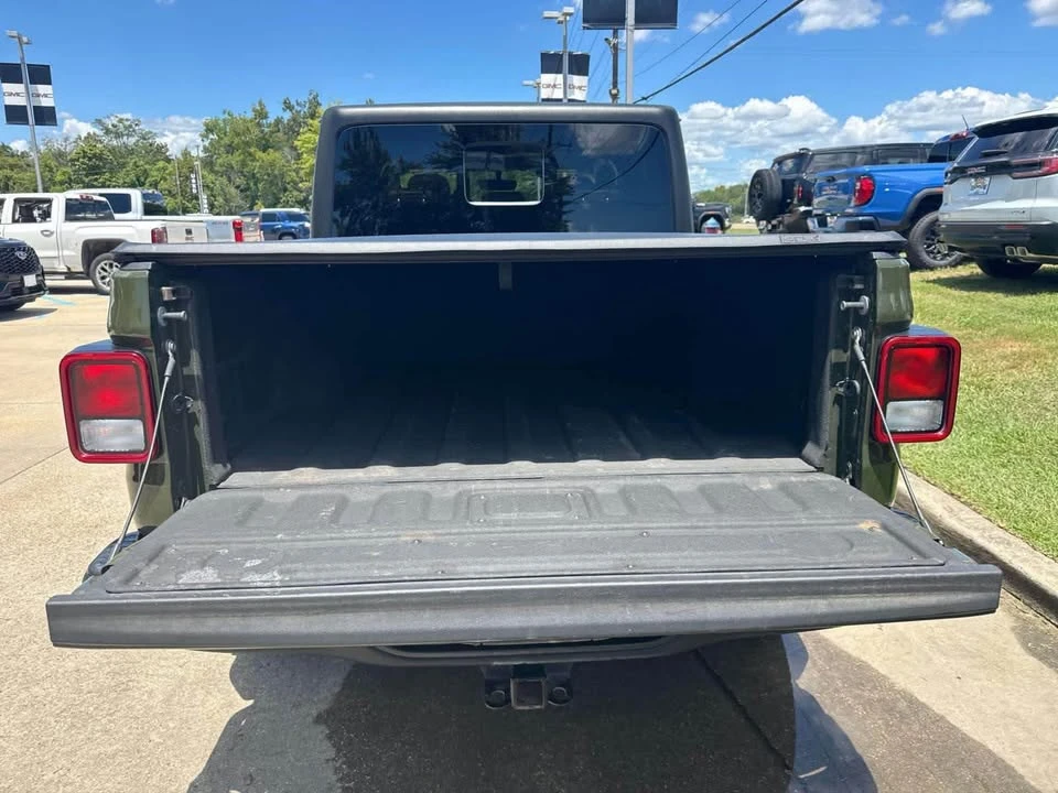 2023 Jeep JT Gladiator - Image 7 of 17