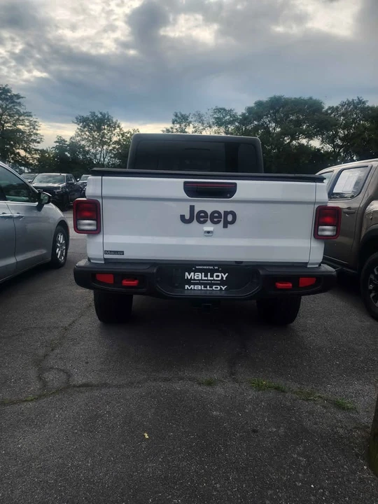 2023 Jeep JT Gladiator - Image 4 of 5