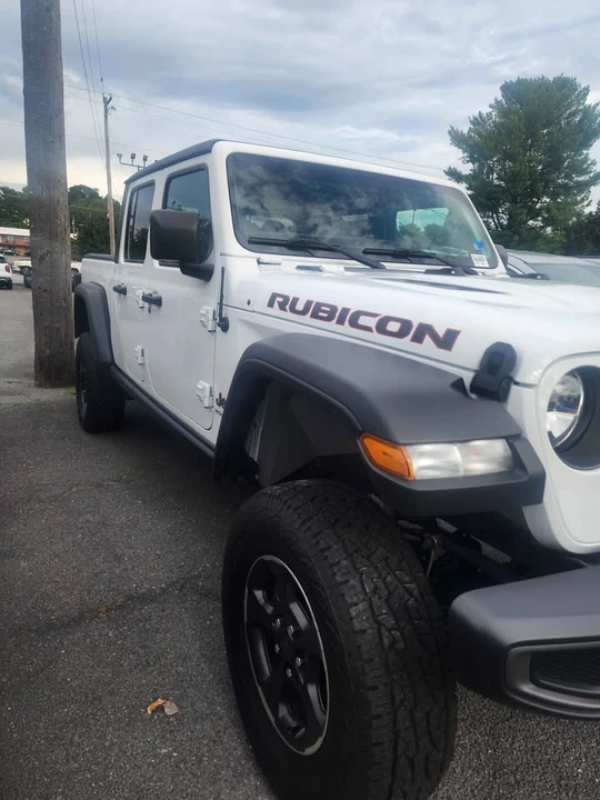 2023 Jeep JT Gladiator - Image 3 of 5