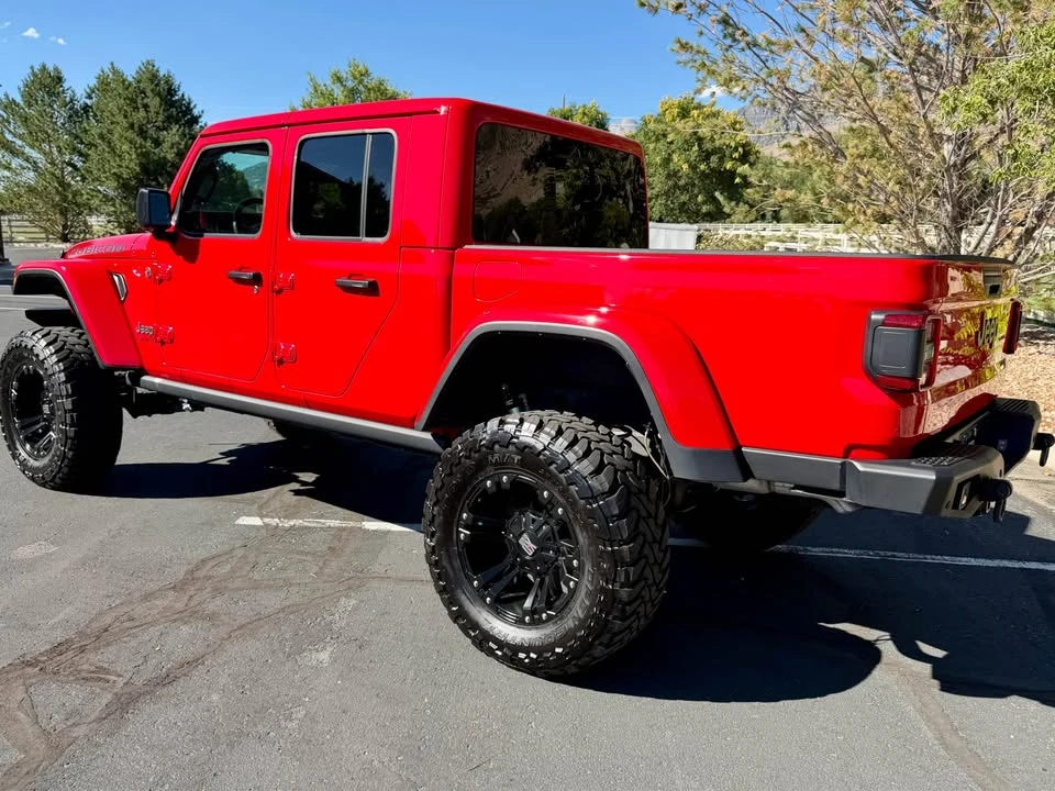 2023 Jeep JT Gladiator - Image 5 of 19