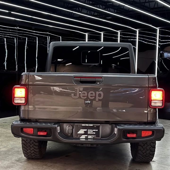 2023 Jeep JT Gladiator - Image 7 of 13