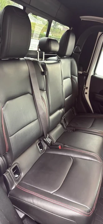 2023 Jeep JT Gladiator - Image 12 of 19