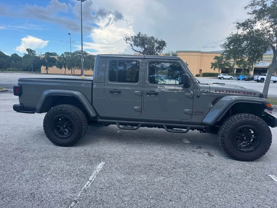 2023 Jeep JT Gladiator - Image 12 of 19