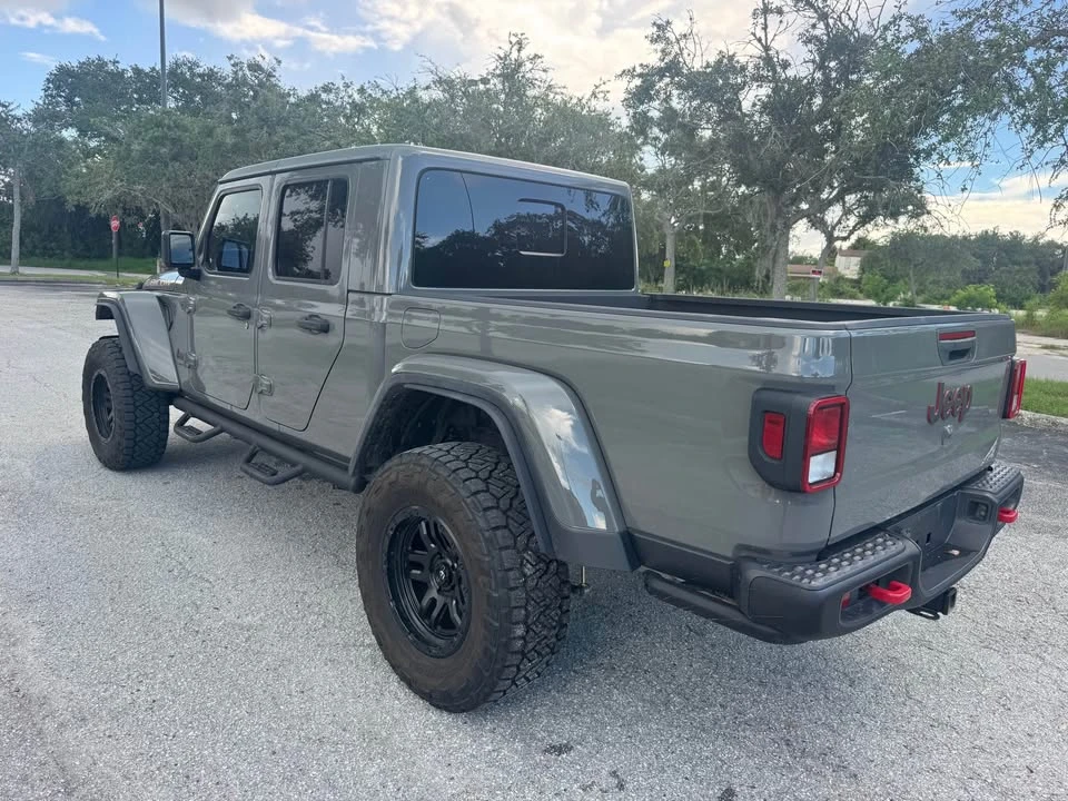 2023 Jeep JT Gladiator - Image 5 of 19