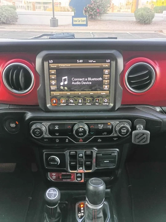 2023 Jeep JT Gladiator - Image 11 of 14