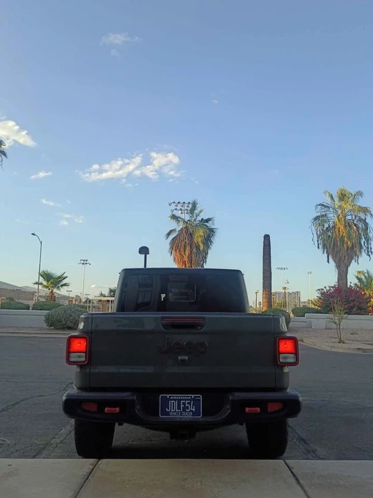 2023 Jeep JT Gladiator - Image 6 of 14
