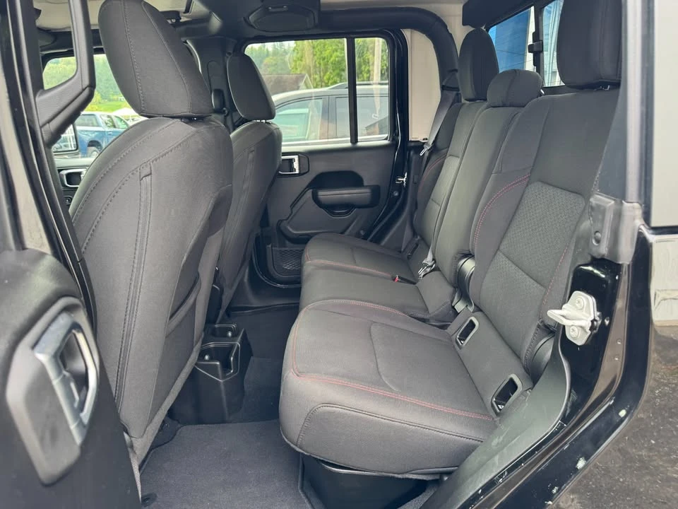 2023 Jeep JT Gladiator - Image 16 of 16