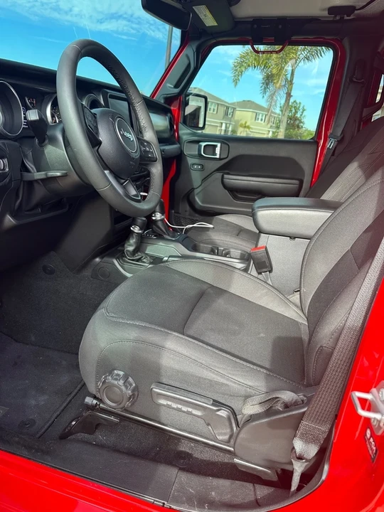 2023 Jeep JT Gladiator - Image 6 of 16