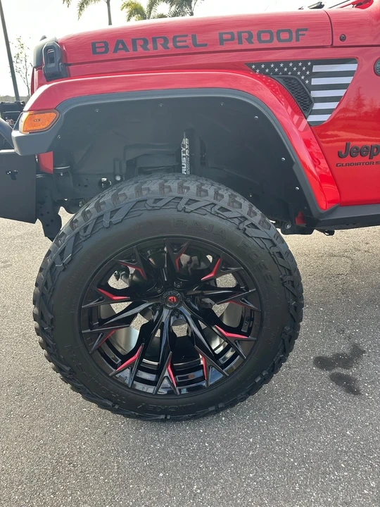 2023 Jeep JT Gladiator - Image 10 of 16