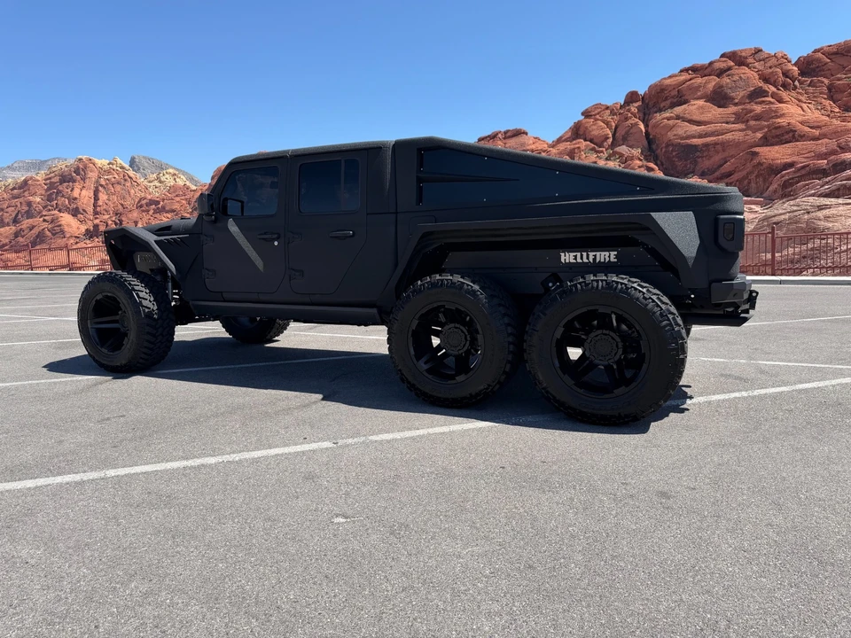 2023 Jeep JT Gladiator - Image 4 of 31