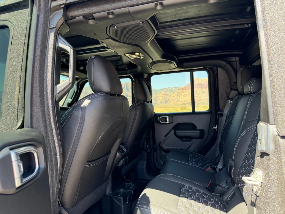2023 Jeep JT Gladiator - Image 28 of 31