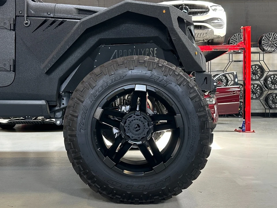 2023 Jeep JT Gladiator - Image 13 of 21
