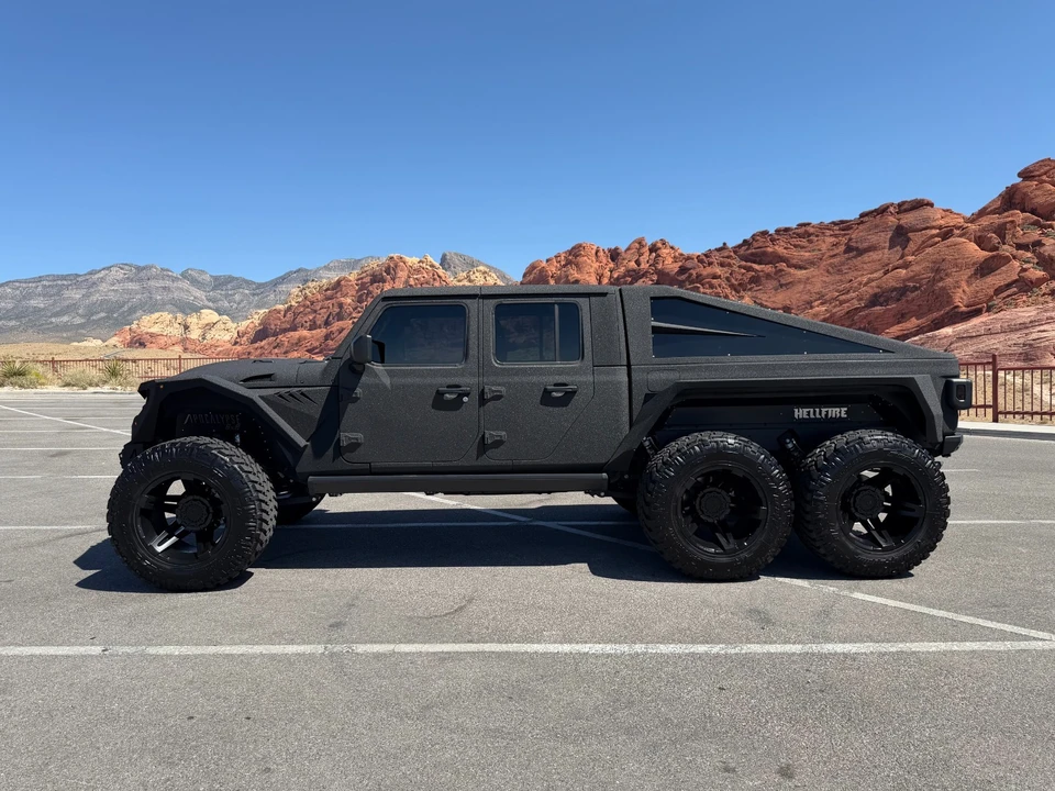 2023 Jeep JT Gladiator - Image 3 of 31