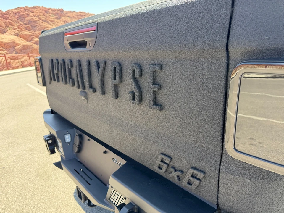 2023 Jeep JT Gladiator - Image 19 of 31
