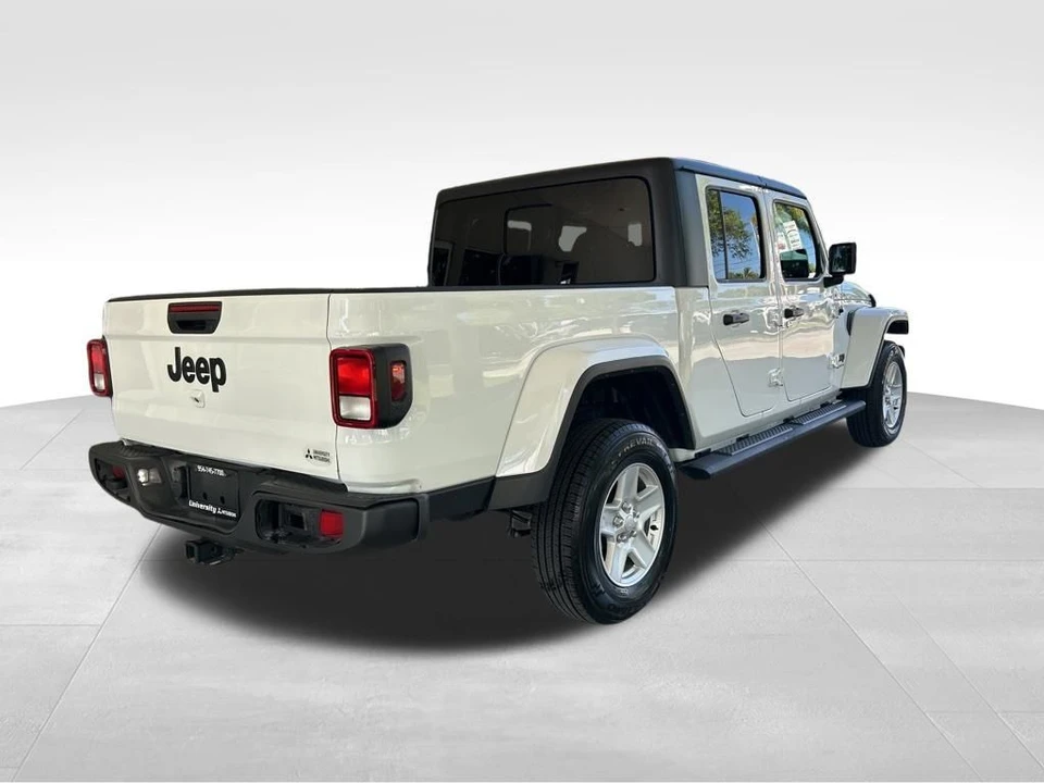 2023 Jeep JT Gladiator - Image 3 of 12