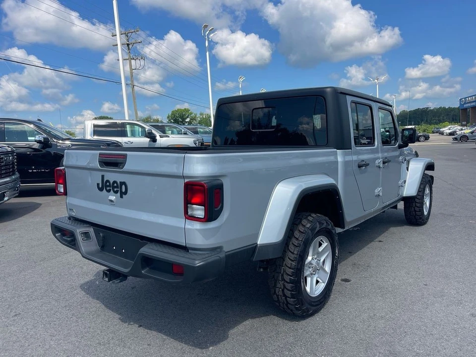 2023 Jeep JT Gladiator - Image 5 of 12