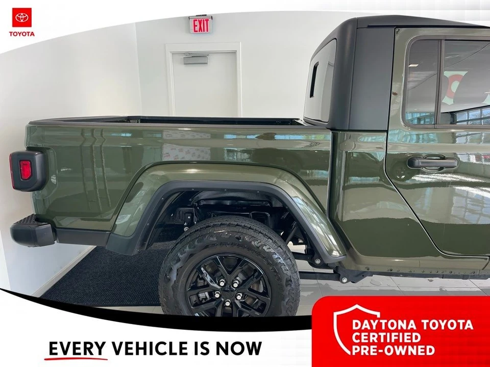 2023 Jeep JT Gladiator - Image 9 of 12