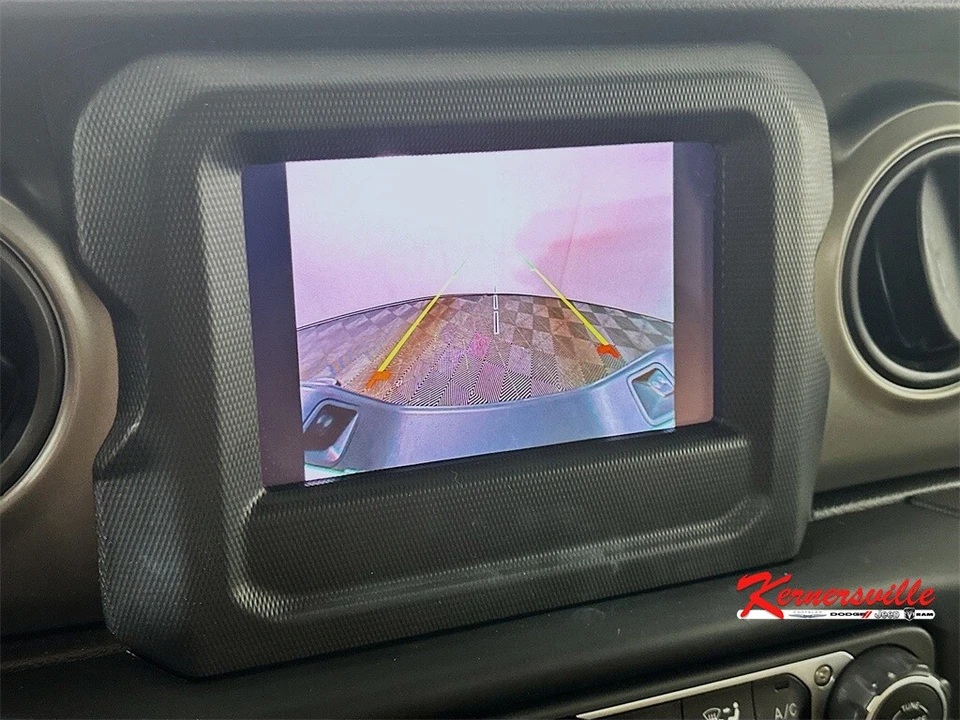 2023 Jeep JT Gladiator - Image 19 of 21